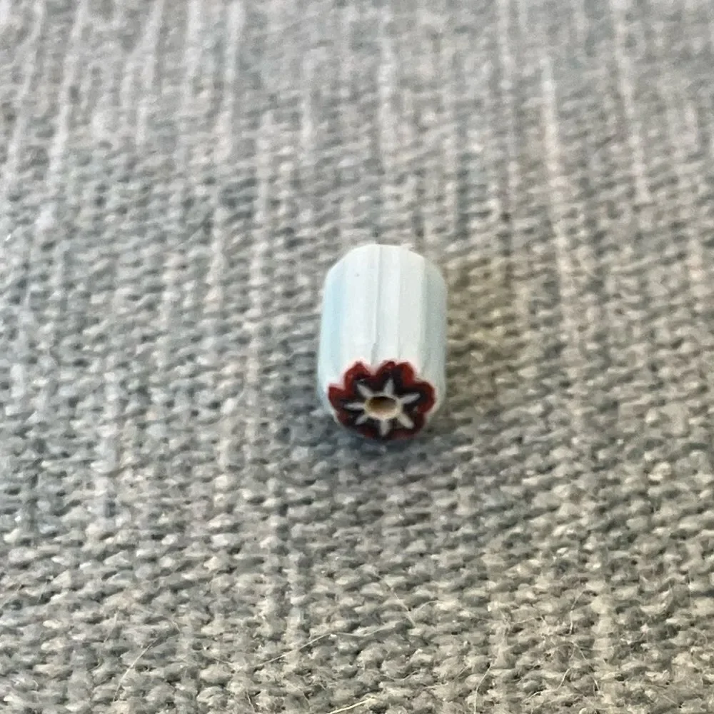 Bead